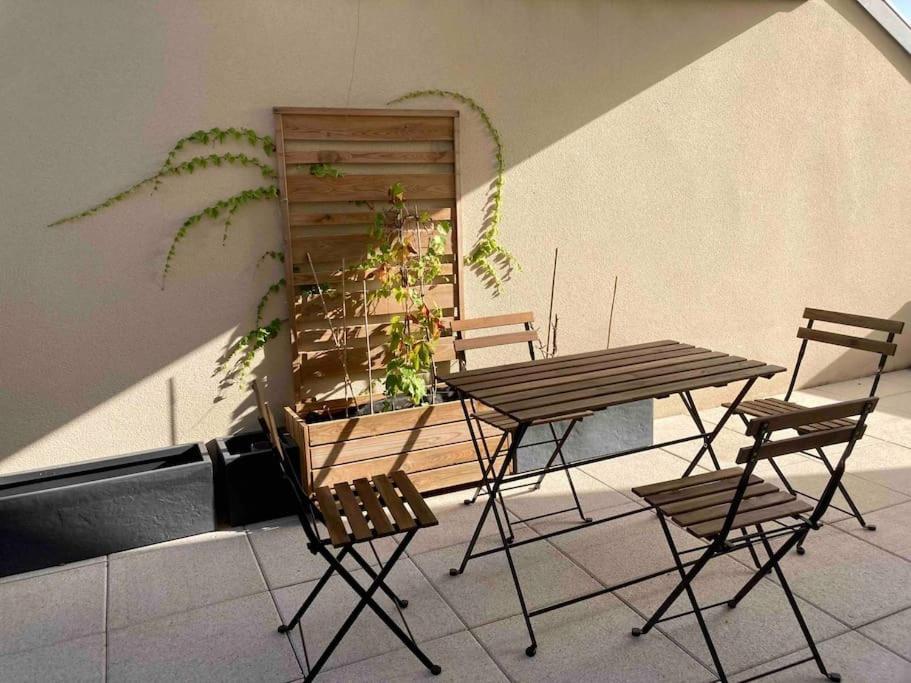 شقة Quai Sud - Gare, 100 M2, Parking, Wifi, Superette, Lave Linge أنجير المظهر الخارجي الصورة