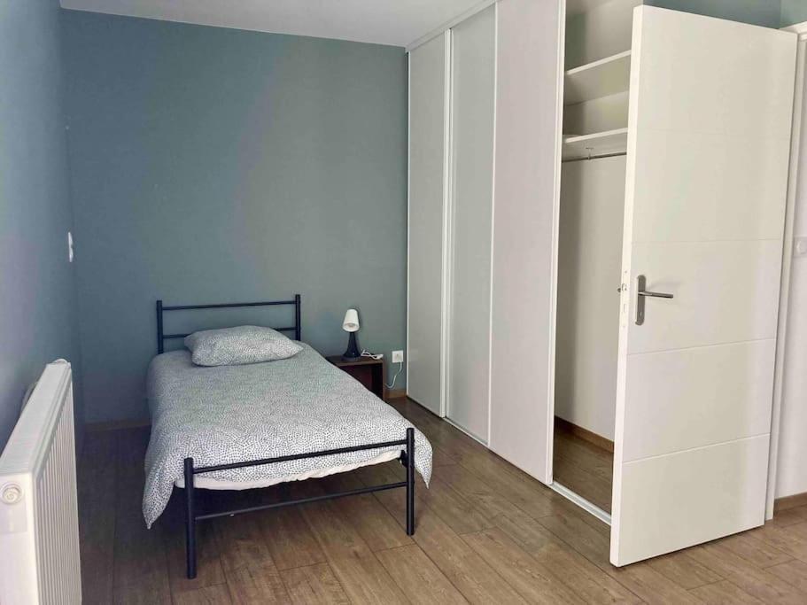 شقة Quai Sud - Gare, 100 M2, Parking, Wifi, Superette, Lave Linge أنجير المظهر الخارجي الصورة